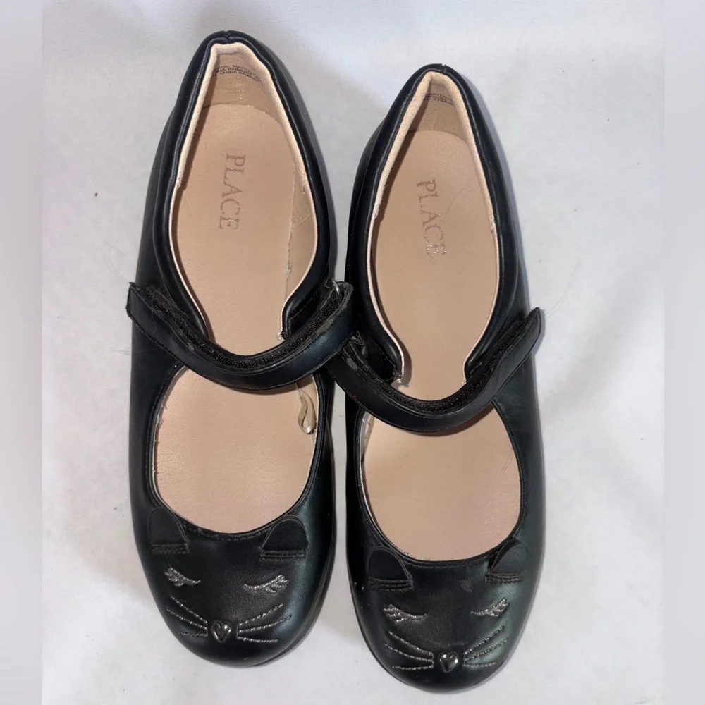 The Children's‎ Place Black Cat Mary Jane Shoes for Kids Size 5